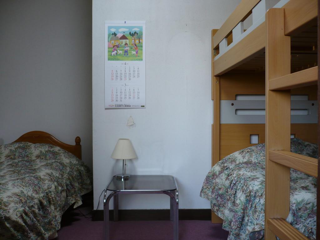 Nikko Suginamiki Youth Hostel Zimmer foto