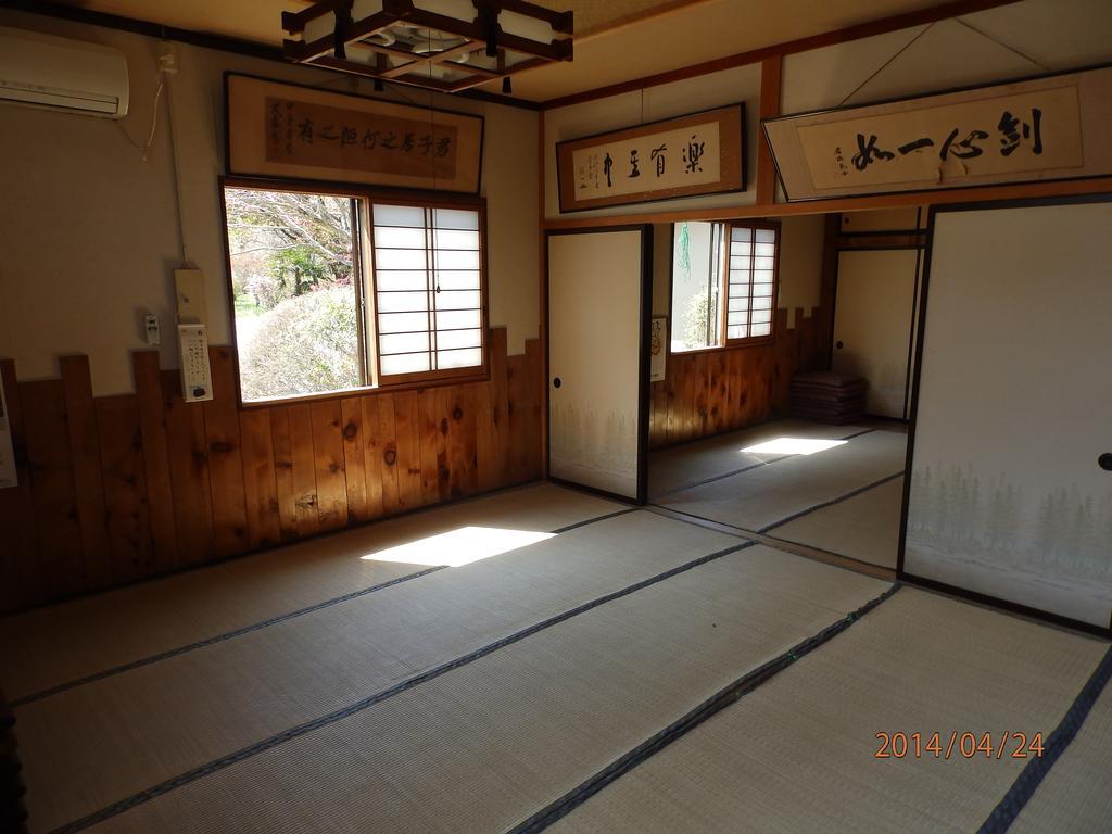 Nikko Suginamiki Youth Hostel Exterior foto